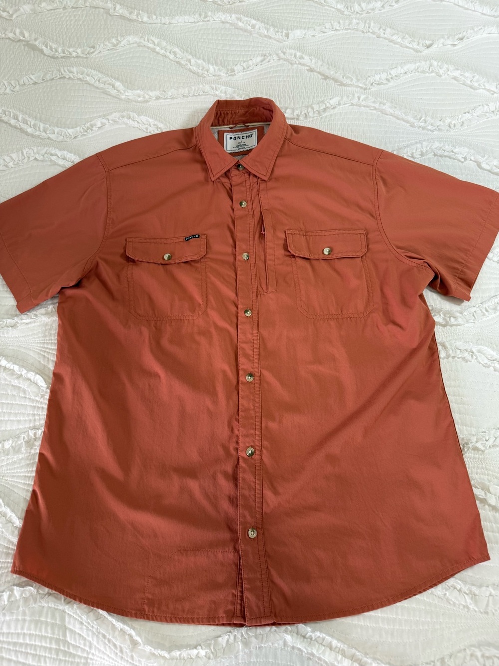 Poncho  Men's Short Sleeve Button-Up Shirt in Rust-Large Slim Fit